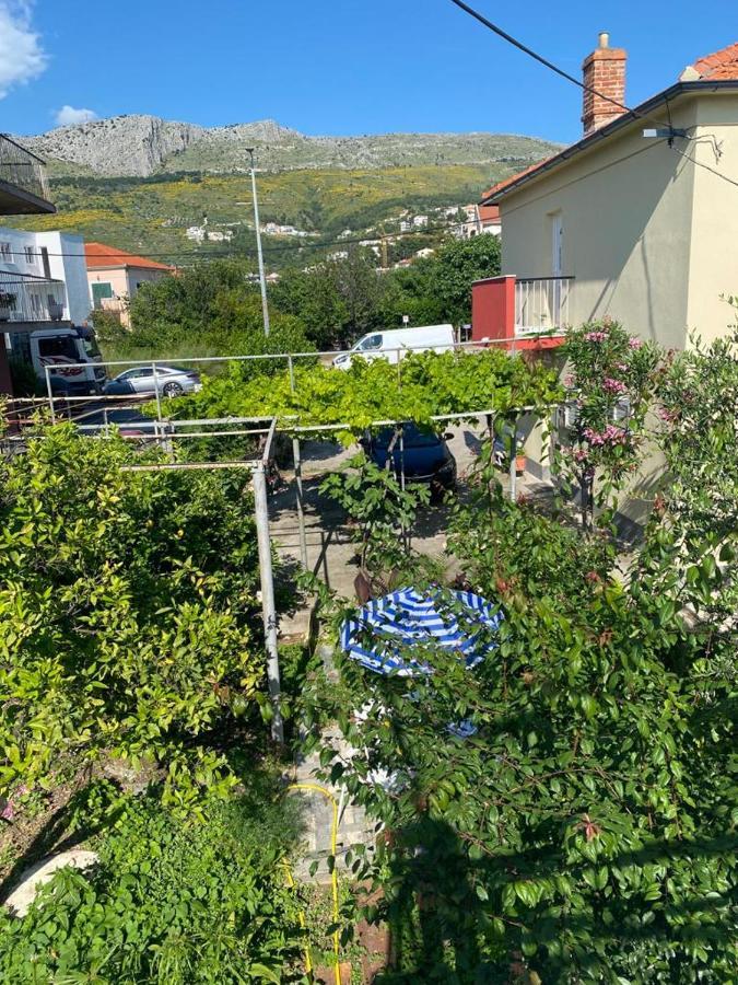 Apartamento Domuskova Podstrana Exterior foto
