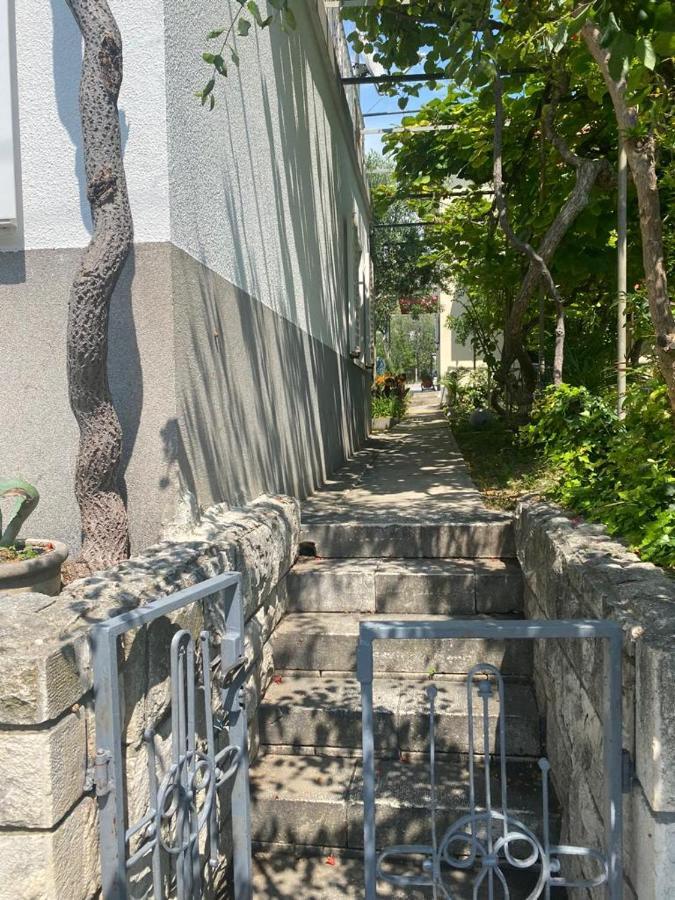 Apartamento Domuskova Podstrana Exterior foto